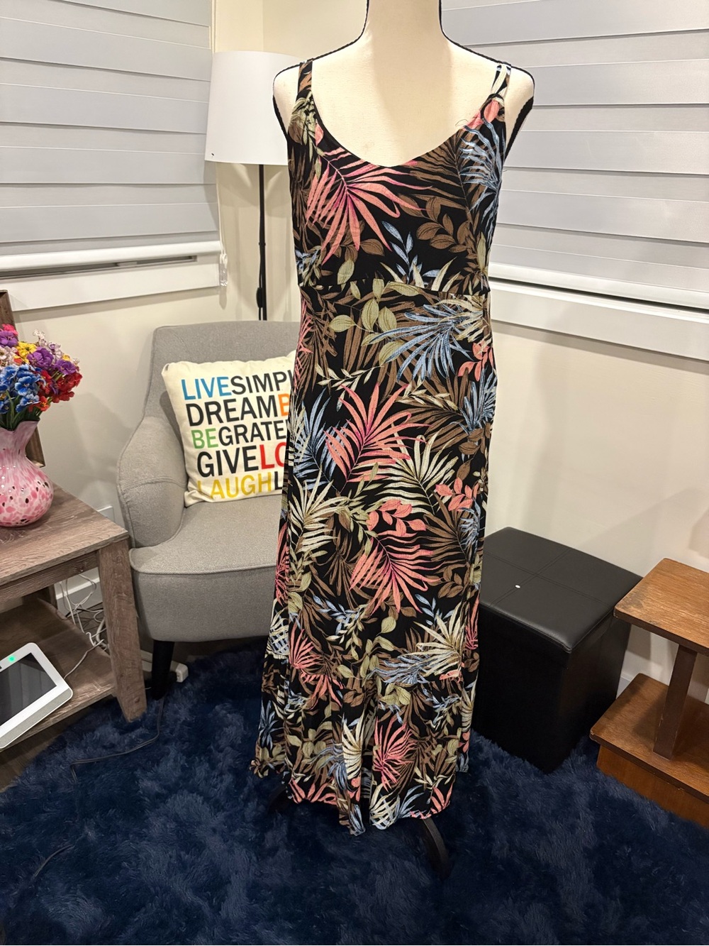 Hurley Black Tropical Summer Palm Ruffle Maxi Sundress - Size Small